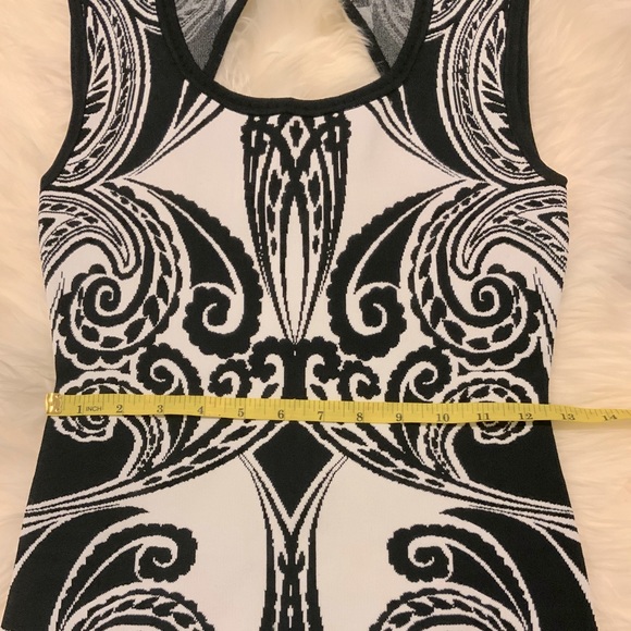 GUESS Patterned Bandage Dress - Small (like new) - Picture 11 of 11